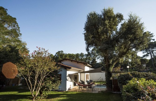 Soorts-Hossegor House | Modern comfortable villa with heated pool in 7 minutes from the beaches and 4 golf