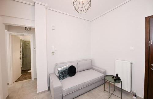 Larissa Apartment | Modern, comfortable apartment, in the heart of the city