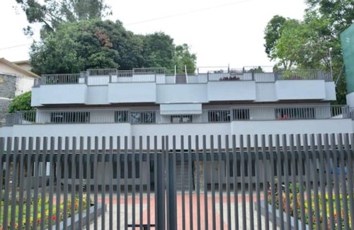 Kodaikanal House | Modern, Comfortable Suites with Panoramic Views-G1
