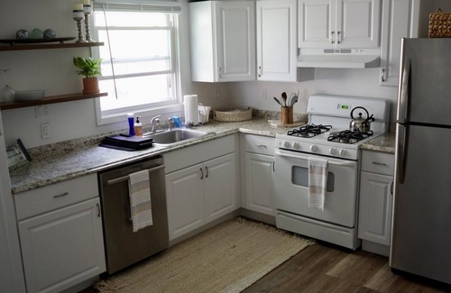 Asbury Park Apartment | Modern Condo steps to the Beach