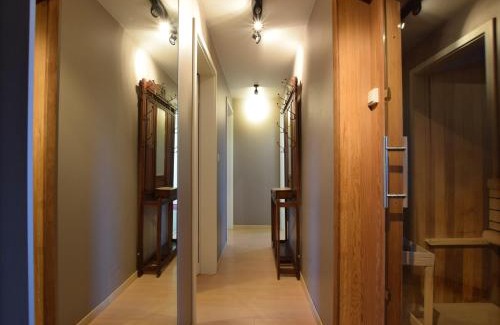 Vaux-sur-Sure House | Modern Cottage in Vaux-sur-Sûre with Sauna