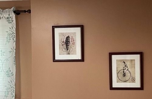 Newton Corner House | Modern Cozy 1br Apt WiFi EV near Boston Ⓣ BC