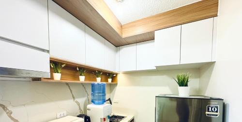 Sasa Apartment | Modern Cozy 2BR Condo with Smart Lock at Seawind