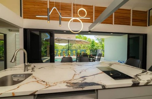 Buenos Aires House | Modern 2BR Home – Near Hermosa & Santa Teresa