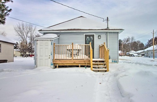 Crosby House | Modern Crosby Retreat Less Than 1 Mi to Serpent Lake!