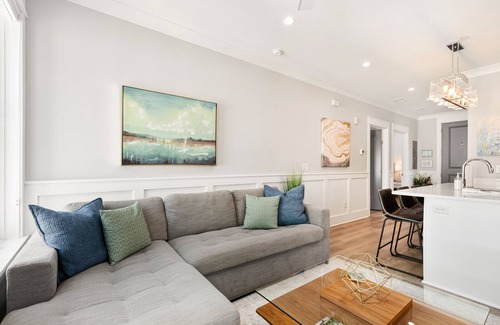 Cannonborough Elliotborough Condo | Modern Downtown Charleston Condo