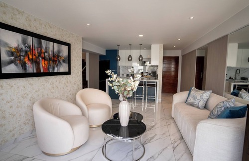 Miraflores Apartment | Modern Duplex with BBQ, Terrace & 3 Bedrooms 1 block from the boardwalk.