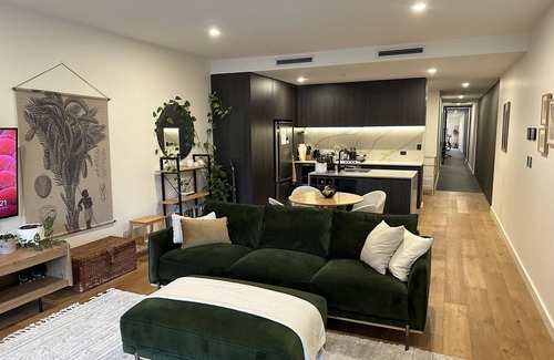 Wickham Apartment | Modern Family-Friendly Apartment in Newcastle