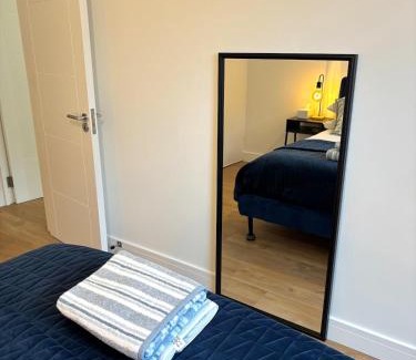 Penge and Cator Apartment | Modern Flat In Penge - 3 person