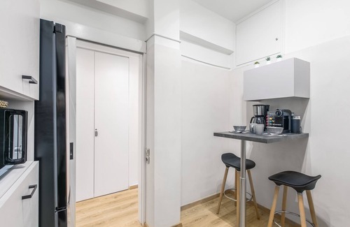 Makrigianni Apartment | Modern flat in the grounds of Acropolis monuments -Armonia-