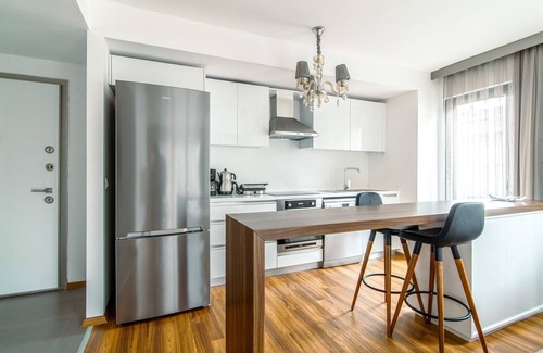 Kagithane Apartment | Modern Flat near Sapphire Shopping Mall