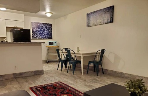 Woodland Heights Apartment | Modern Furnished Spacious 1BR/1B by Heights (11)