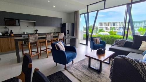 Mezcales House | Modern Getaway with Pool,10min from Nuevo Vallarta