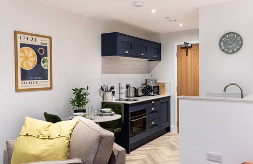 Stoney Middleton Apartment | Modern ground floor studio apartment in the historic village of Stoney Middleton