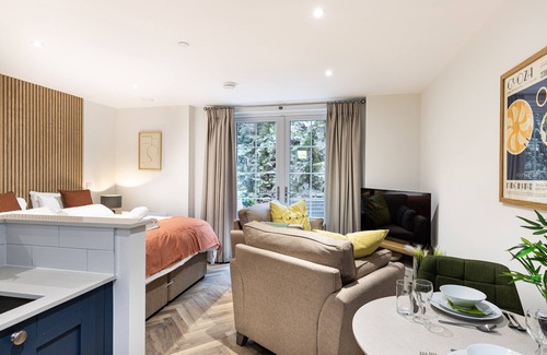 Stoney Middleton Apartment | Modern ground floor studio apartment in the historic village of Stoney Middleton