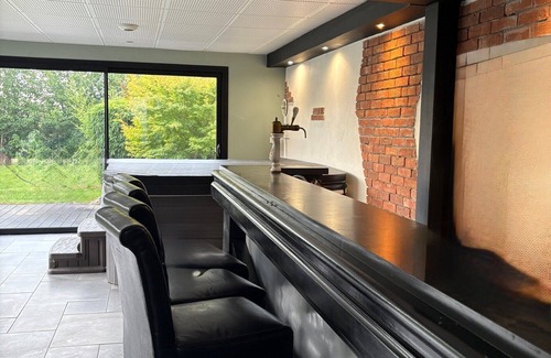 Ailly-le-Haut-Clocher House | Modern house with jacuzzi and sauna