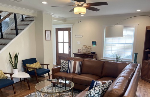 MacGregor House | Modern Home located near Texas Medical Center
