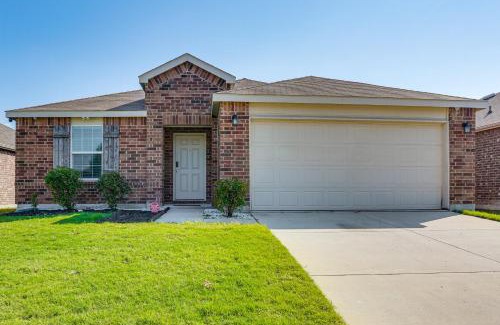 Little Elm House | Modern Home with Private Yard and Patio in Little Elm!