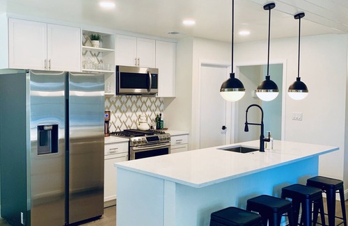 North Austin Civic Association House | Modern Home with Spacious Yard 5 Min to Domain!