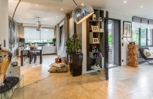 Sud House | Modern house with heated pool and private, quiet, 300m from the center of Aix