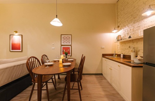 Old Quarter Apartment | Modern Industrial style 2BR Apt Old Quarter View