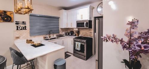 Ocho Rios Villa | Modern Island Escape -Pool-Gym & Patio