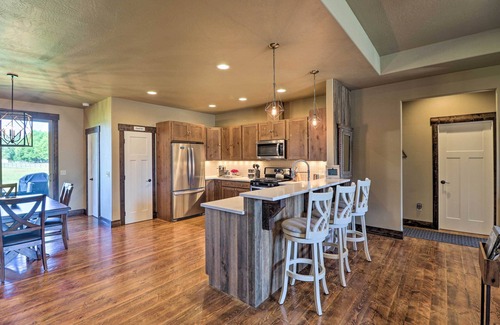 Kalispell House | Modern Kalispell Home - 28 Mi to Glacier NP!