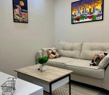 Kilimani Apartment | Modern Kilimani 1BR Cozy Nest