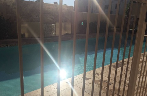 Encanto Condo | Modern Loft Condo in Midtown Phoenix W/Pool!