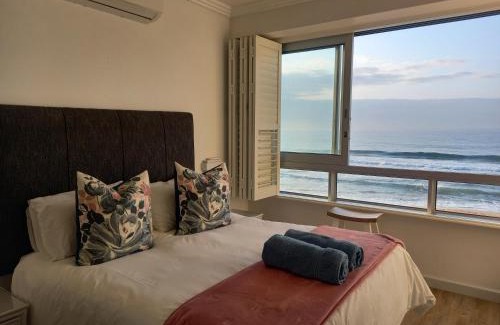 Shaka's Rock Villa | Modern & Luxurious Beachfront Villa