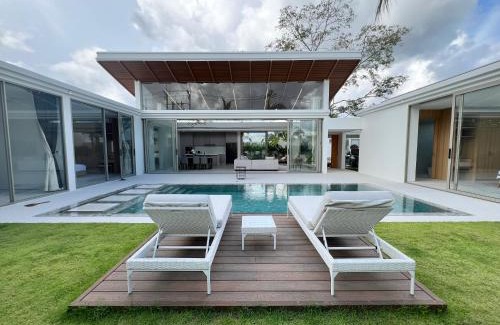 Thep Kasattri Villa | Modern Luxury 4 Bedroom Villa-Bangtao Beach