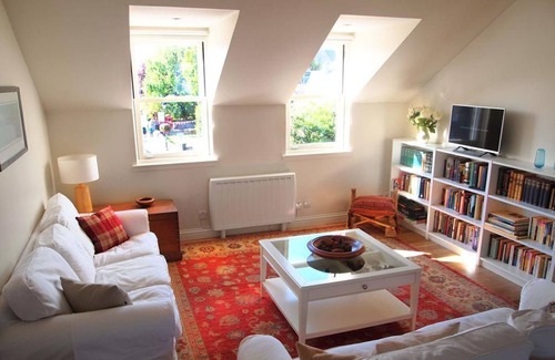 Dornoch Apartment | Modern luxury apartment overlooking the main square in Dornoch.