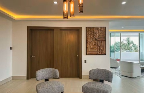 Tampico Apartment | Modern Luxury Apartment in Tampico with Stunning Views
