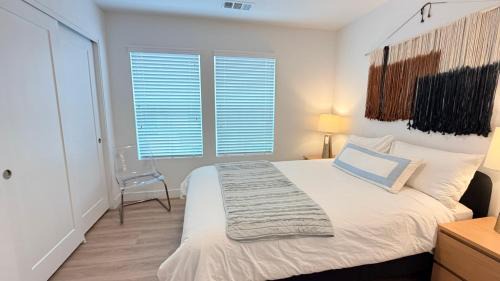 Baldwin Park Villa | Modern Luxury House 3B&4B House 30 mins DTLA