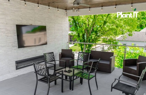 Home Park House | Modern Midtown Mansion Rooftop Home- 14th ST