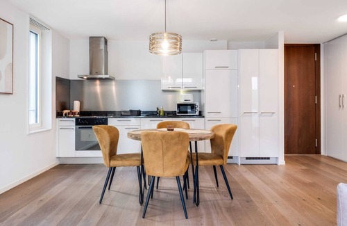 Montreux City Centre Apartment | Modern Montreux Center 1-Bedroom Apartment