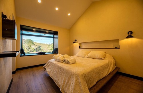 El Carmen de Viboral Villa | Modern Mountain Villa Ashei