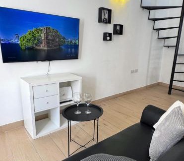 Msida Apartment | Modern Msida 2 BDR Penthouse with Rooftop, AC & WIFI