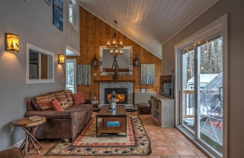 Campton House | Modern Mtn Home*Pools*Fire Pit*