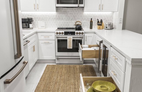 Napa Condo | Modern Napa Retreat on Silverado’s 8th Hole