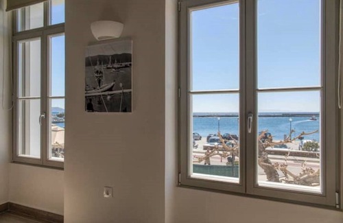 Karystos Apartment | Modern Neo-Classic Apartment Unit 3