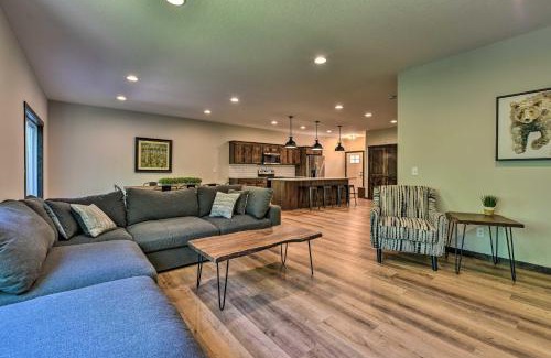 Lake Shore House | Modern Nisswa Escape with Deck Walk to Gull Lake!