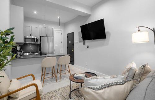 Bowery Apartment | Modern Nolita Hideaway