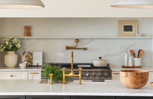 Algoma District Cottage | Modern Nordic Retreat w. Stunning Lake Views