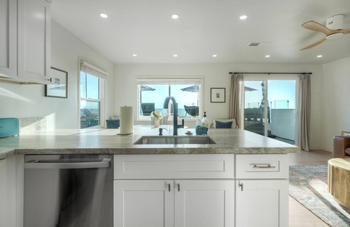Carlsbad Condo | Modern Ocean-View Retreat w/ Firepit & Steps to Carlsbad Beach
