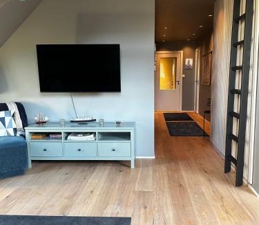 Sandviken Apartment | Modern Penthouse in Sandviken