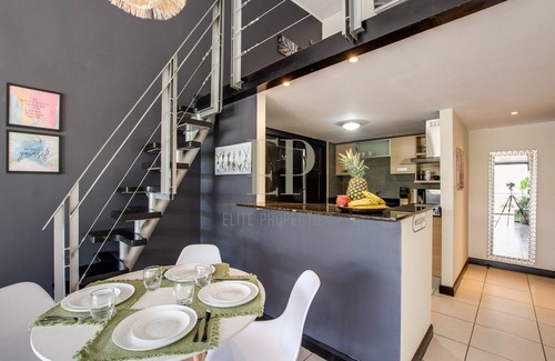 Santa Ana Apartment | Modern penthouse, office, A/C, Pool, GYM