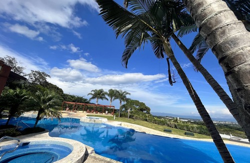 Santa Ana Apartment | Modern penthouse, office, A/C, Pool, GYM