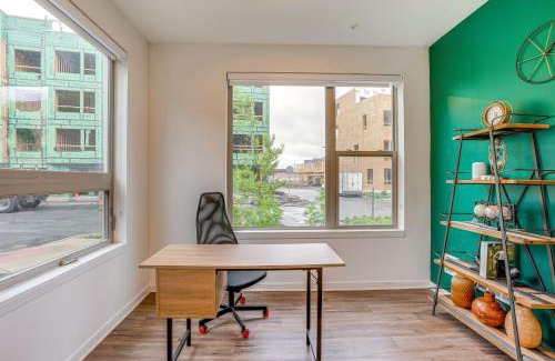 Olde Richmond House | Modern Philly Townhome with Rooftop Deck and Views!