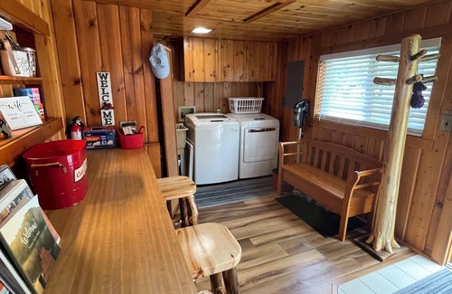 Houghton Lake Cottage | Modern Pine Home Houghton Lakefront